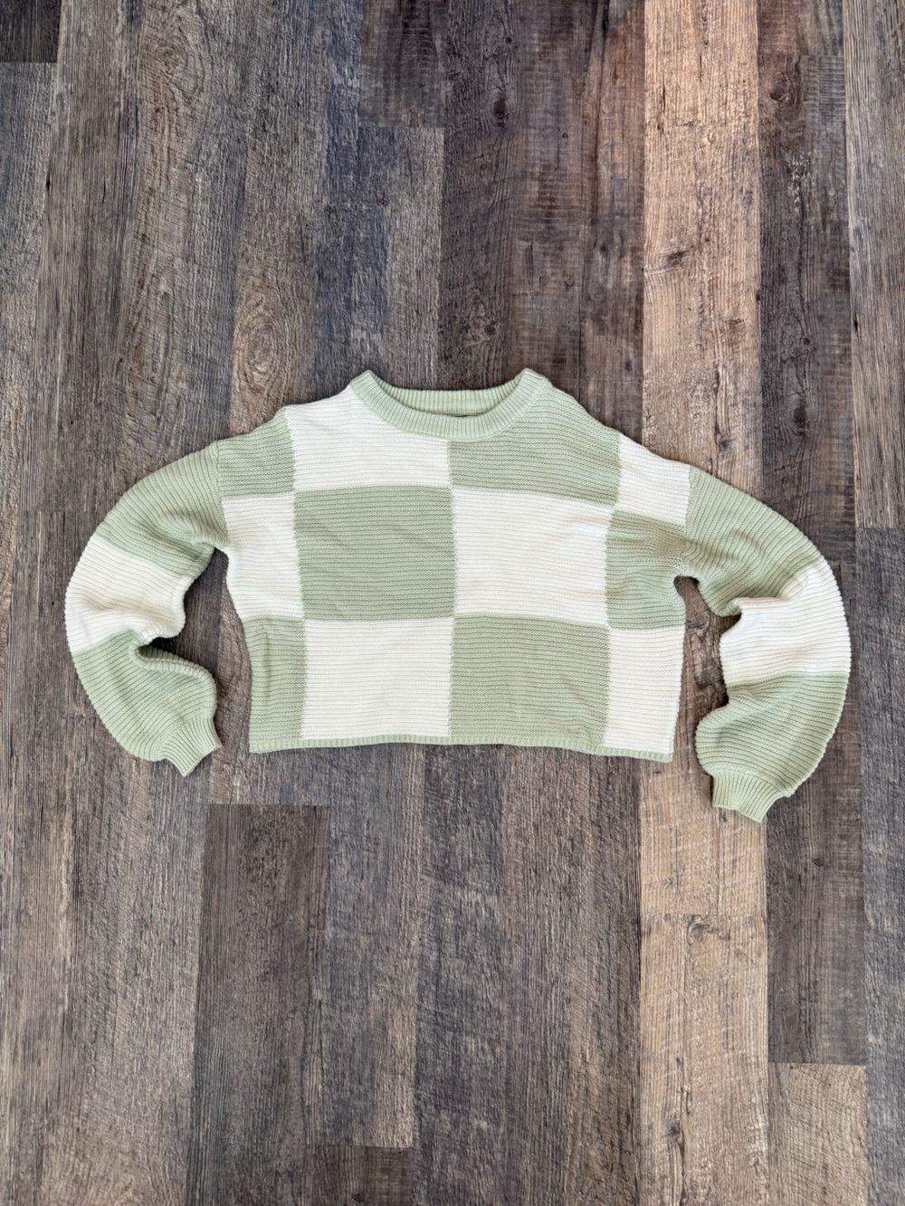 moon & madison Sage and Cream Checker Knit Sweater Size Small Cuffed Sleeves